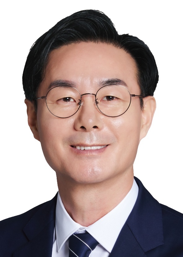 최동민 후보