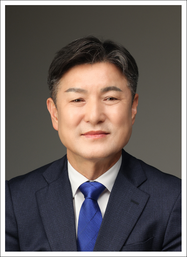 김동욱 후보