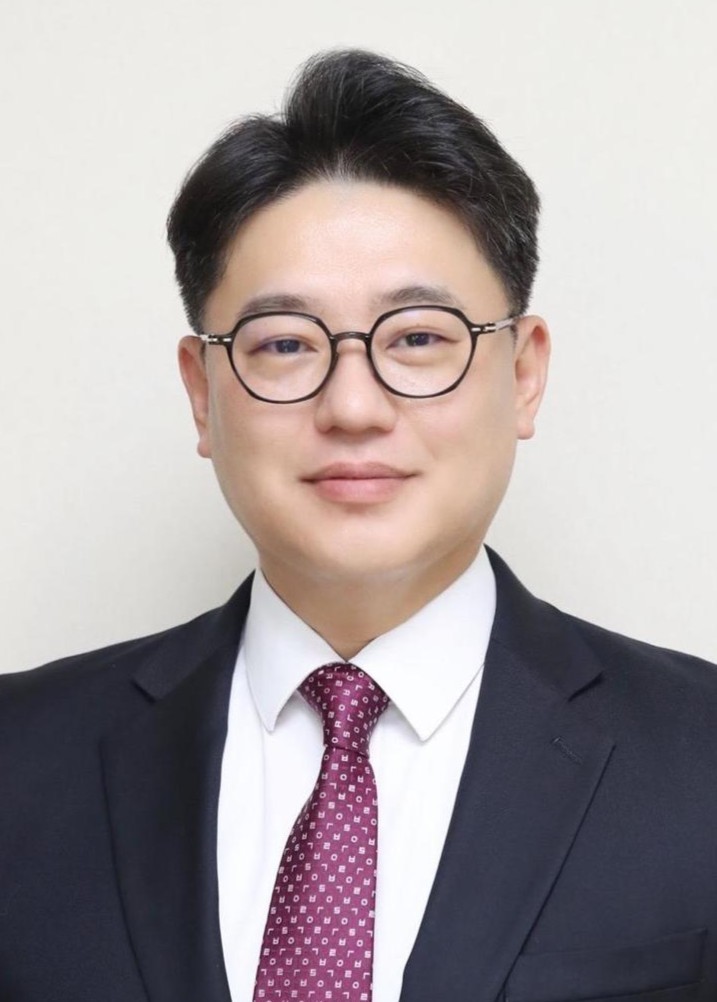 유지웅 후보