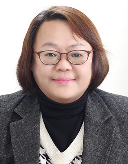 최영아 후보
