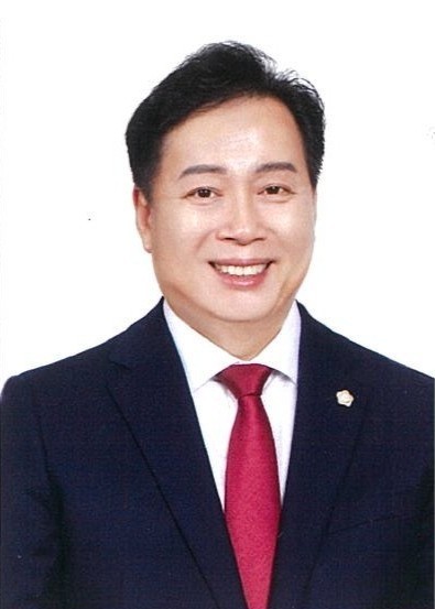 김중군 후보