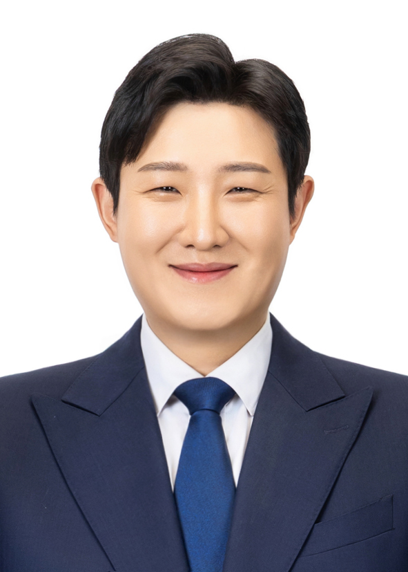 조성민 후보