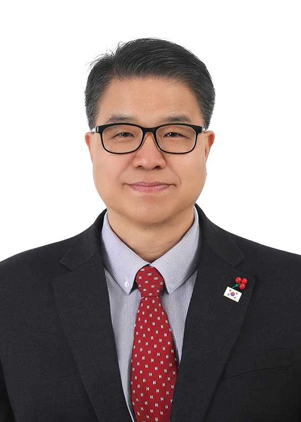 홍윤기 후보