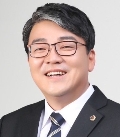 서동학 후보