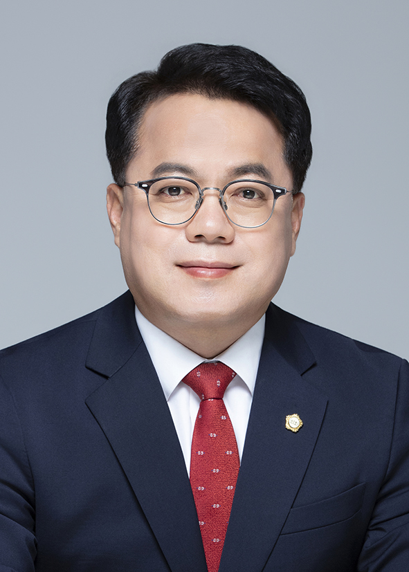성제홍 후보