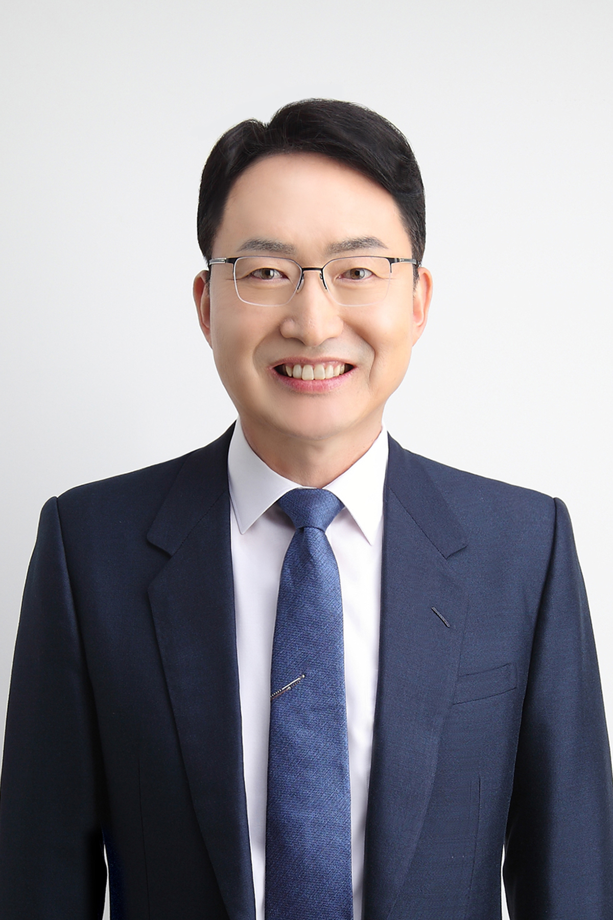 김윤섭 후보