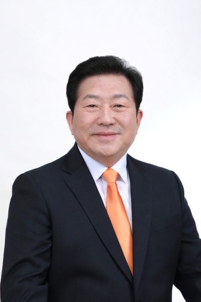유관곤 후보