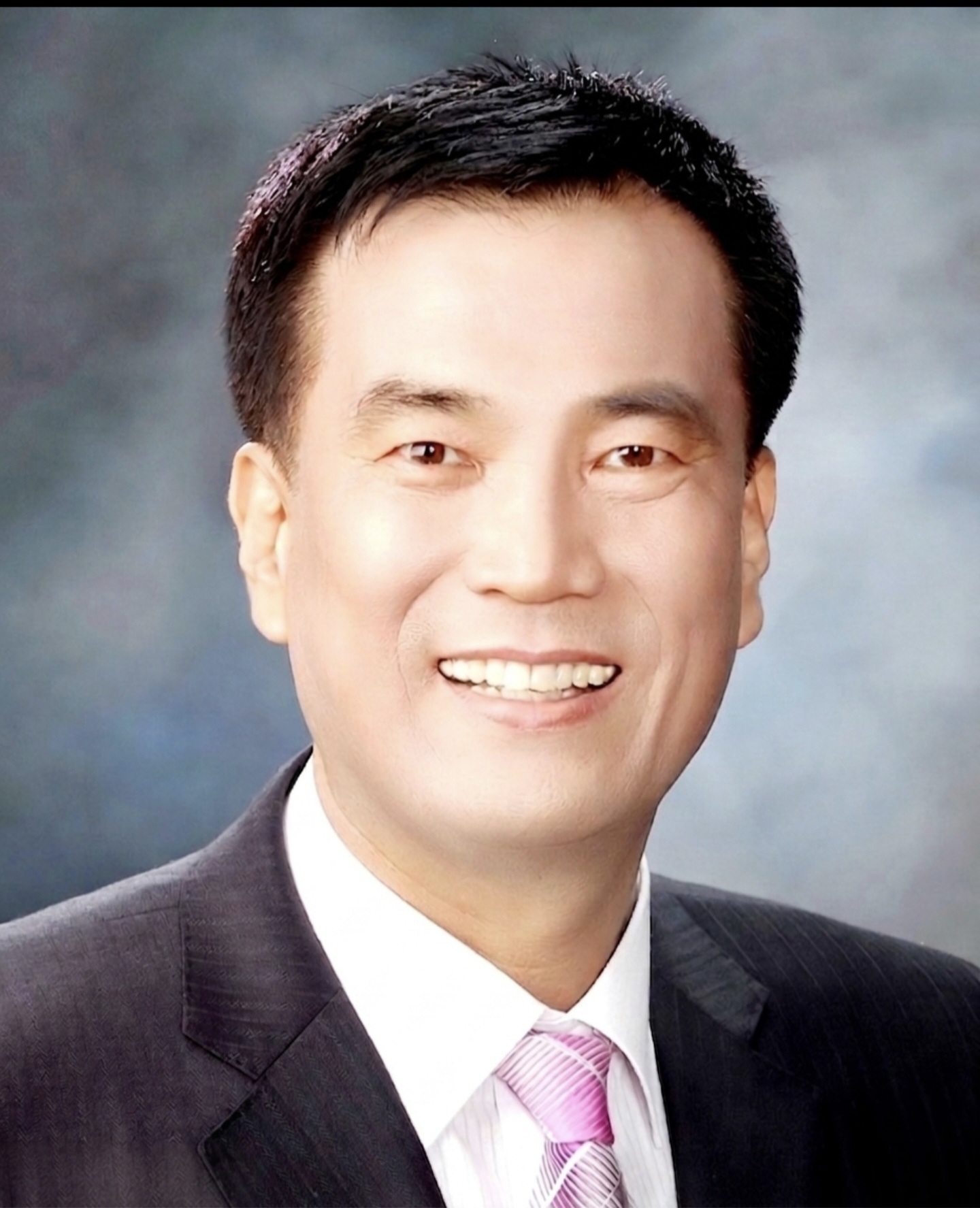 방한일 후보