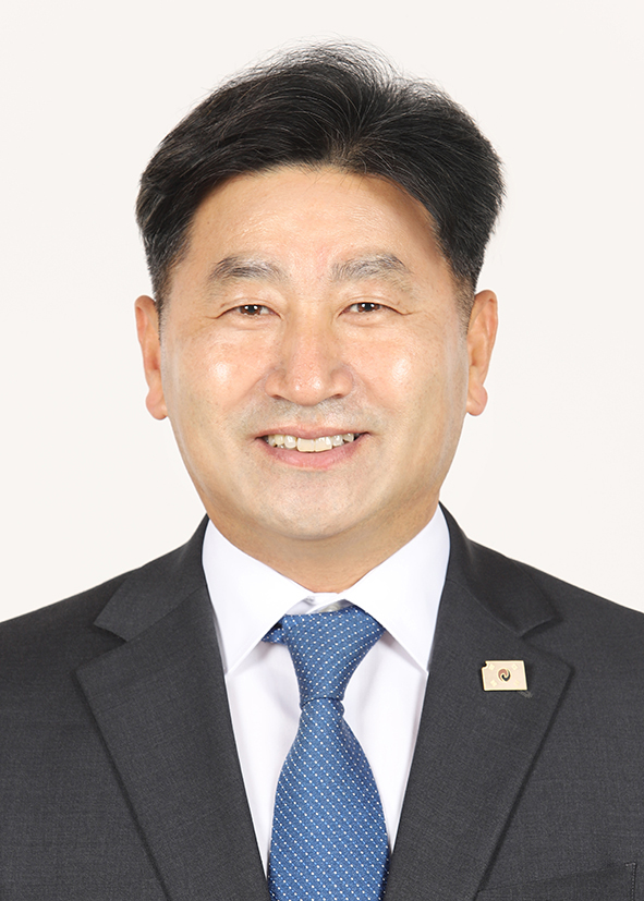 최정훈 후보