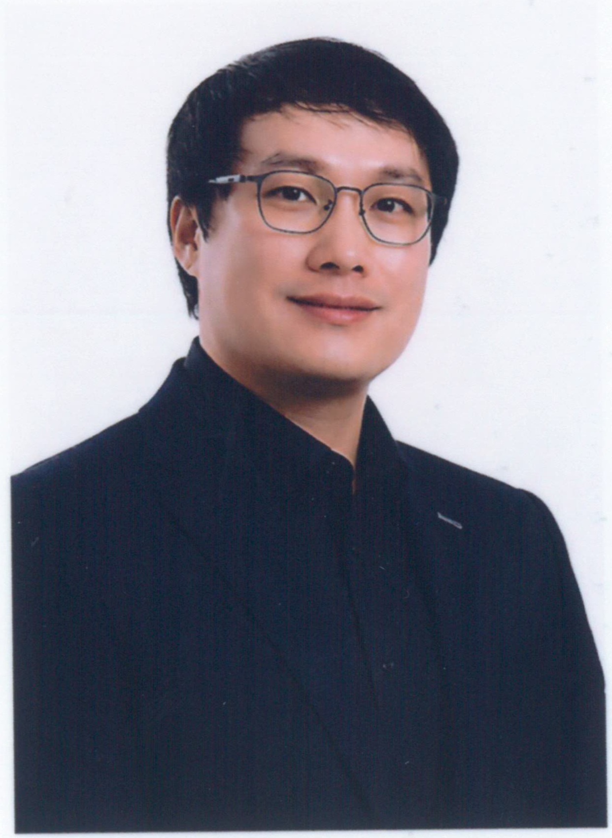 남동관 후보