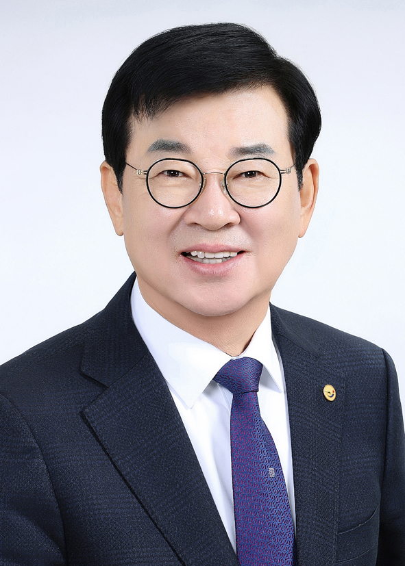 김성 후보