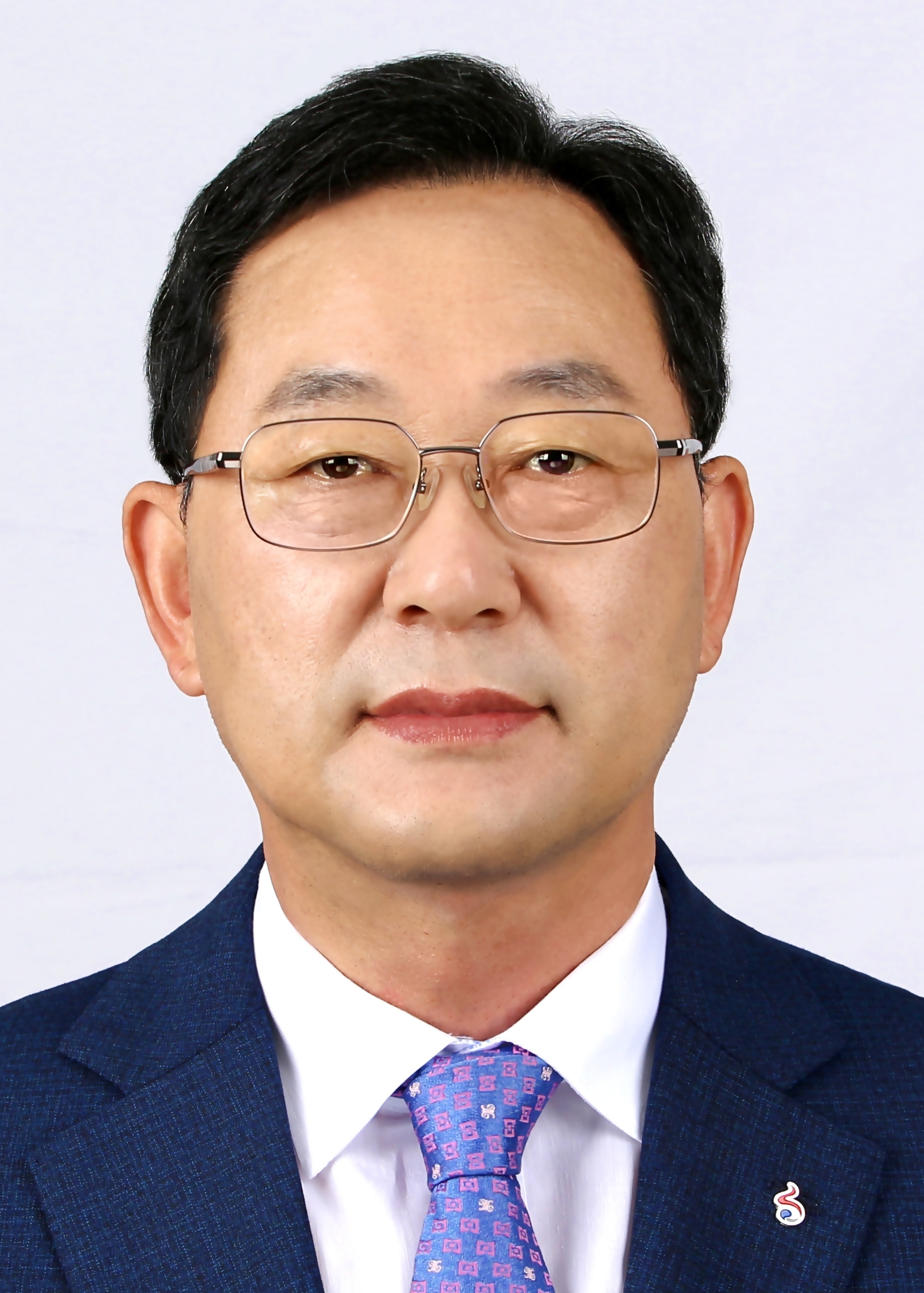 명현관 후보