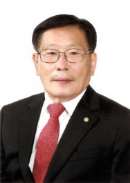 신영국 후보