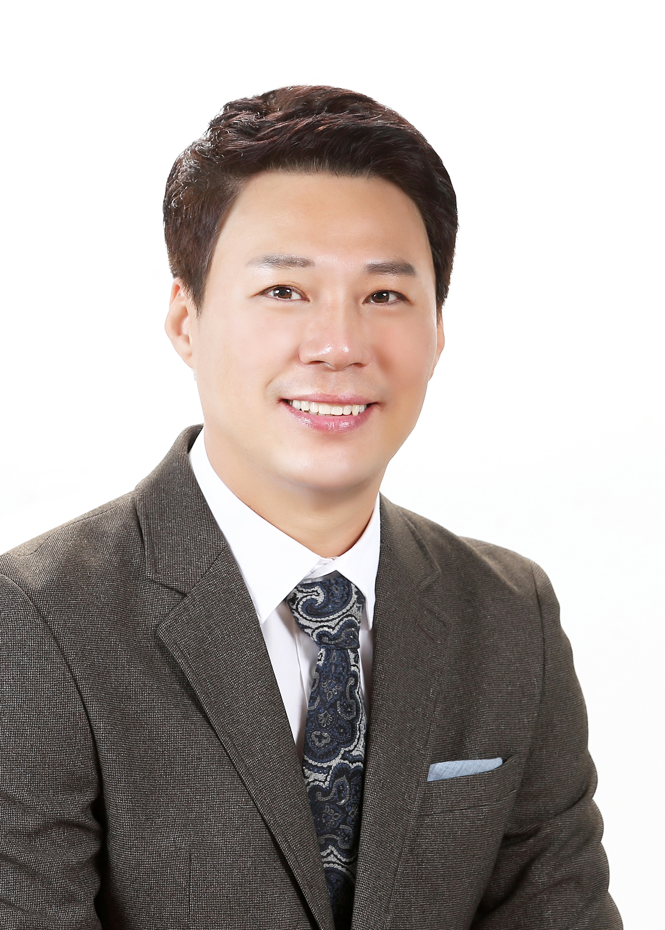 윤석진 후보