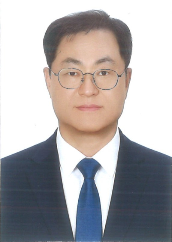 박근영 후보