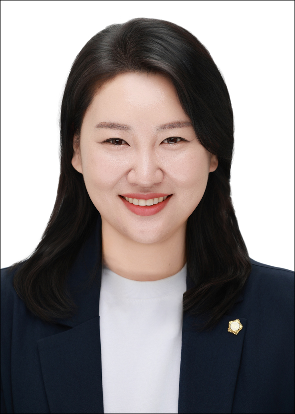 김새롬 후보
