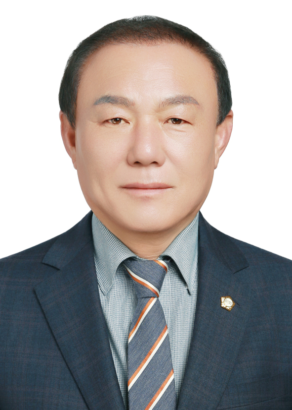 이동욱 후보