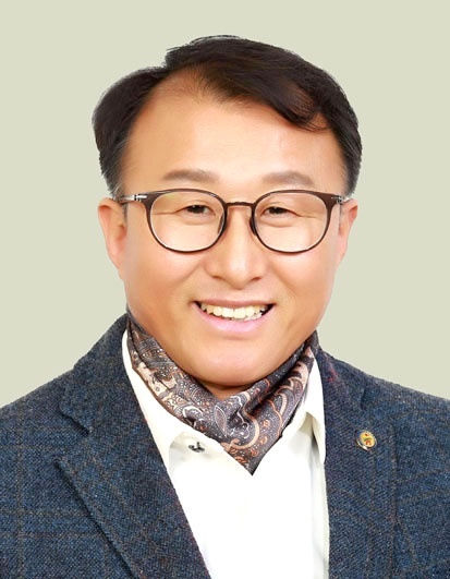 김승욱 후보