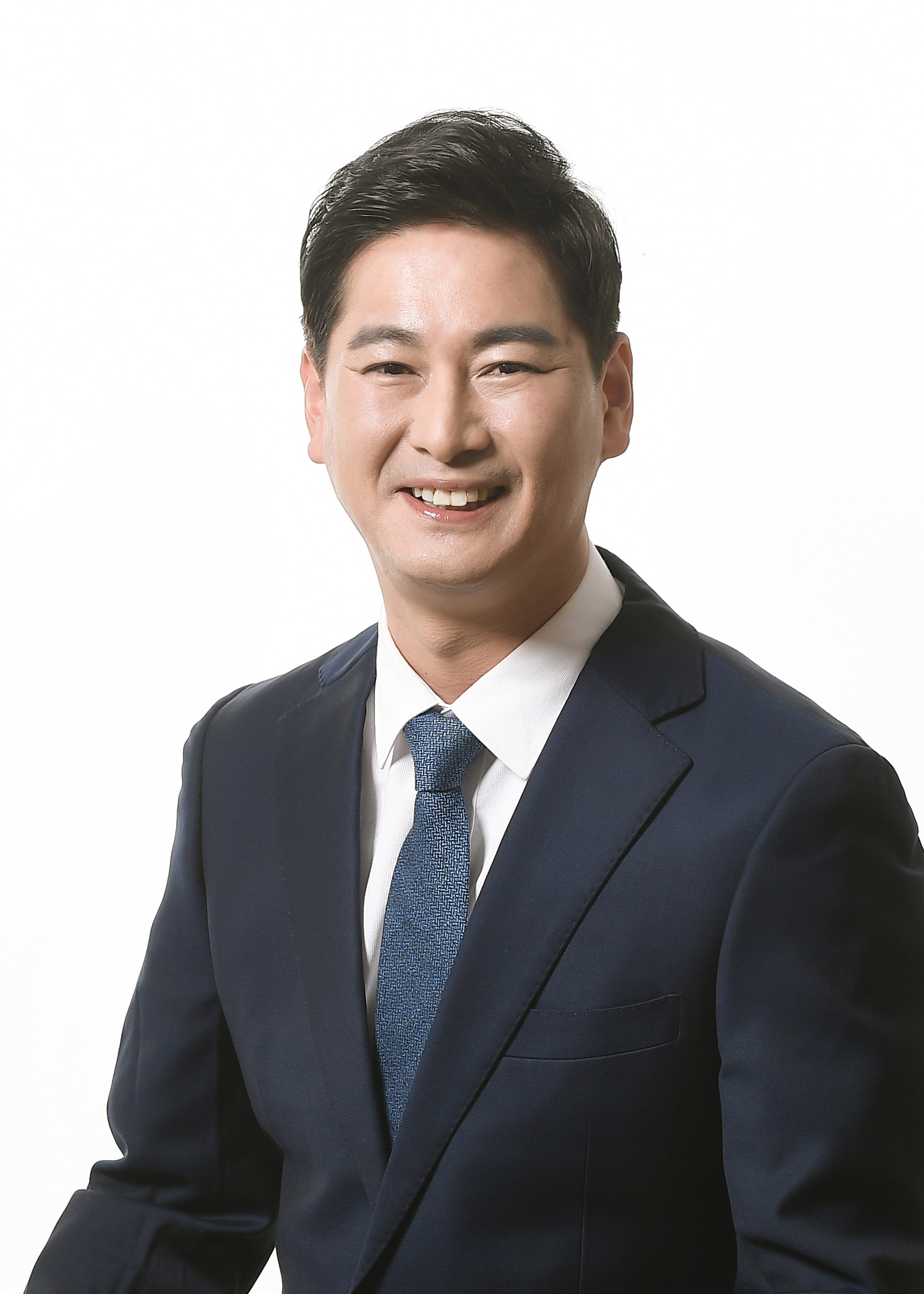 성동은 후보