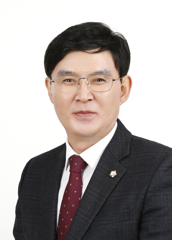 신명기 후보