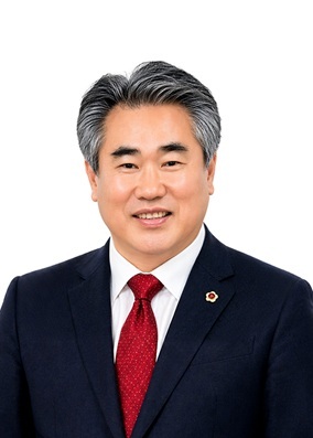 박준 후보