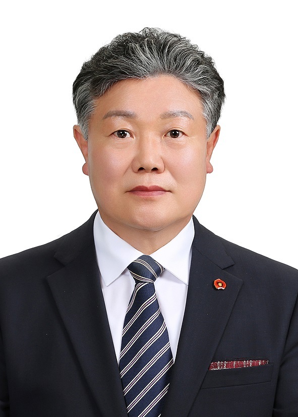 이성인 후보