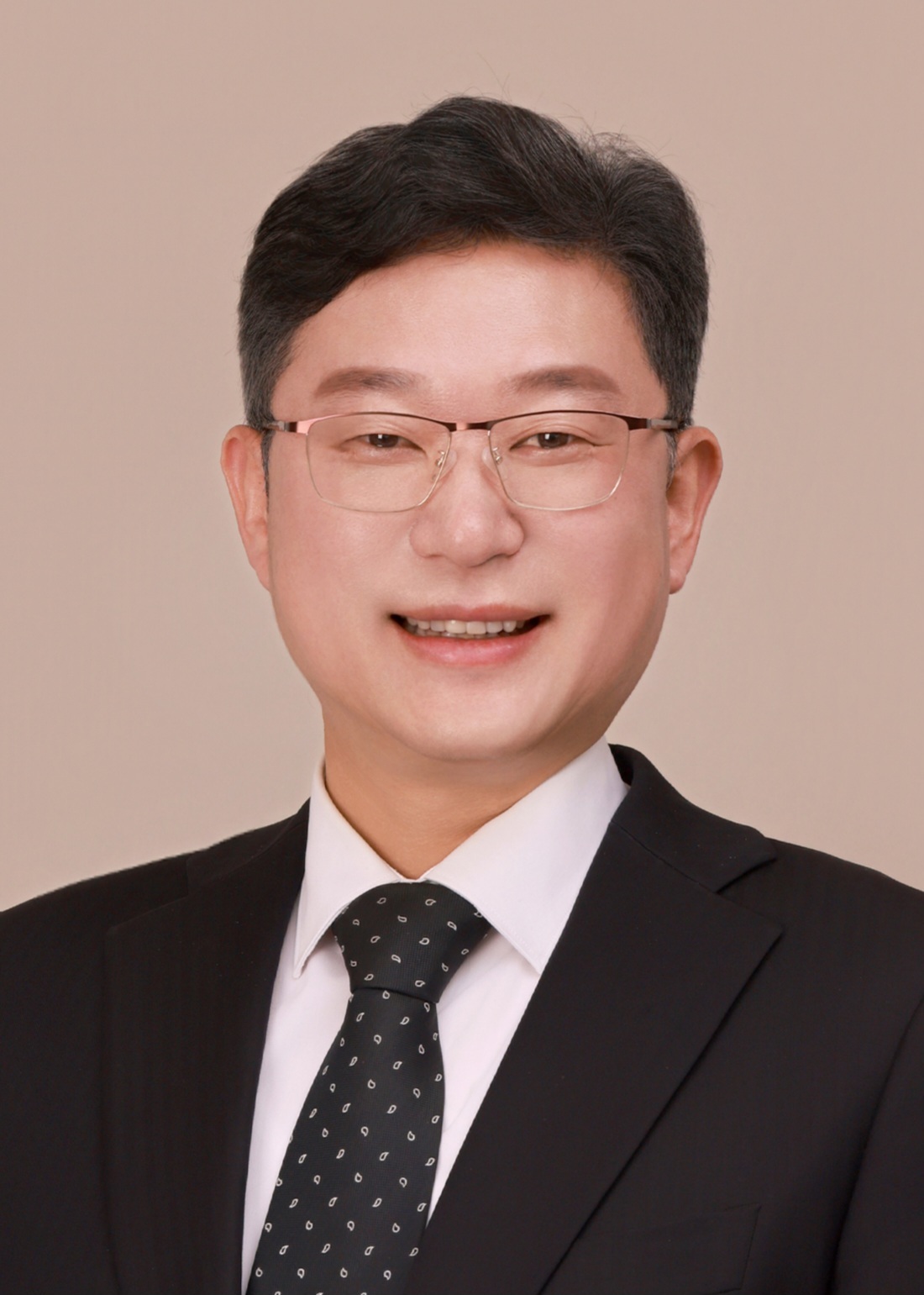 안신일 후보