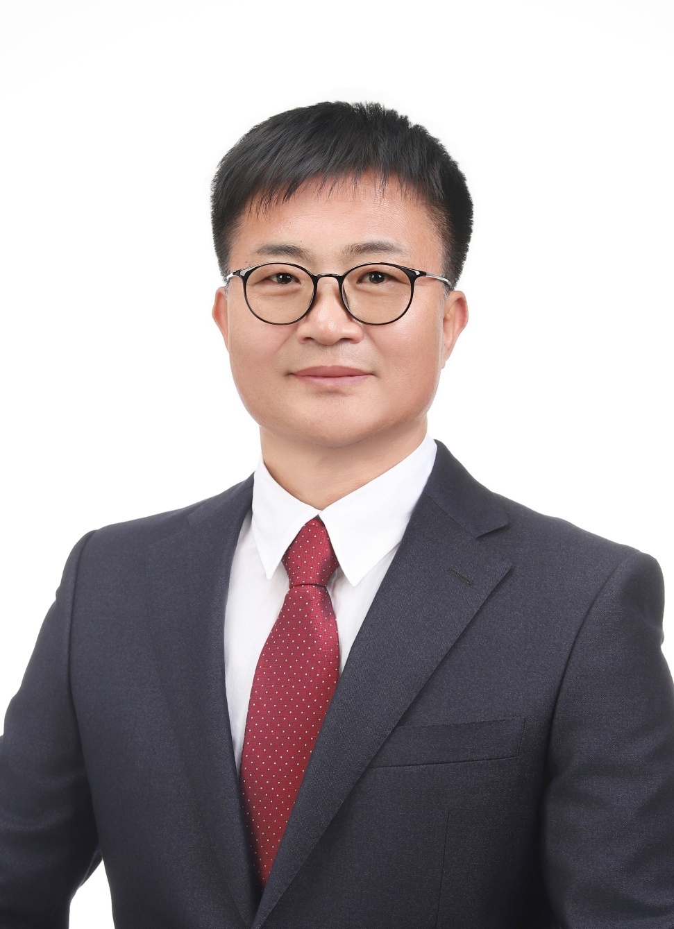최인규 후보