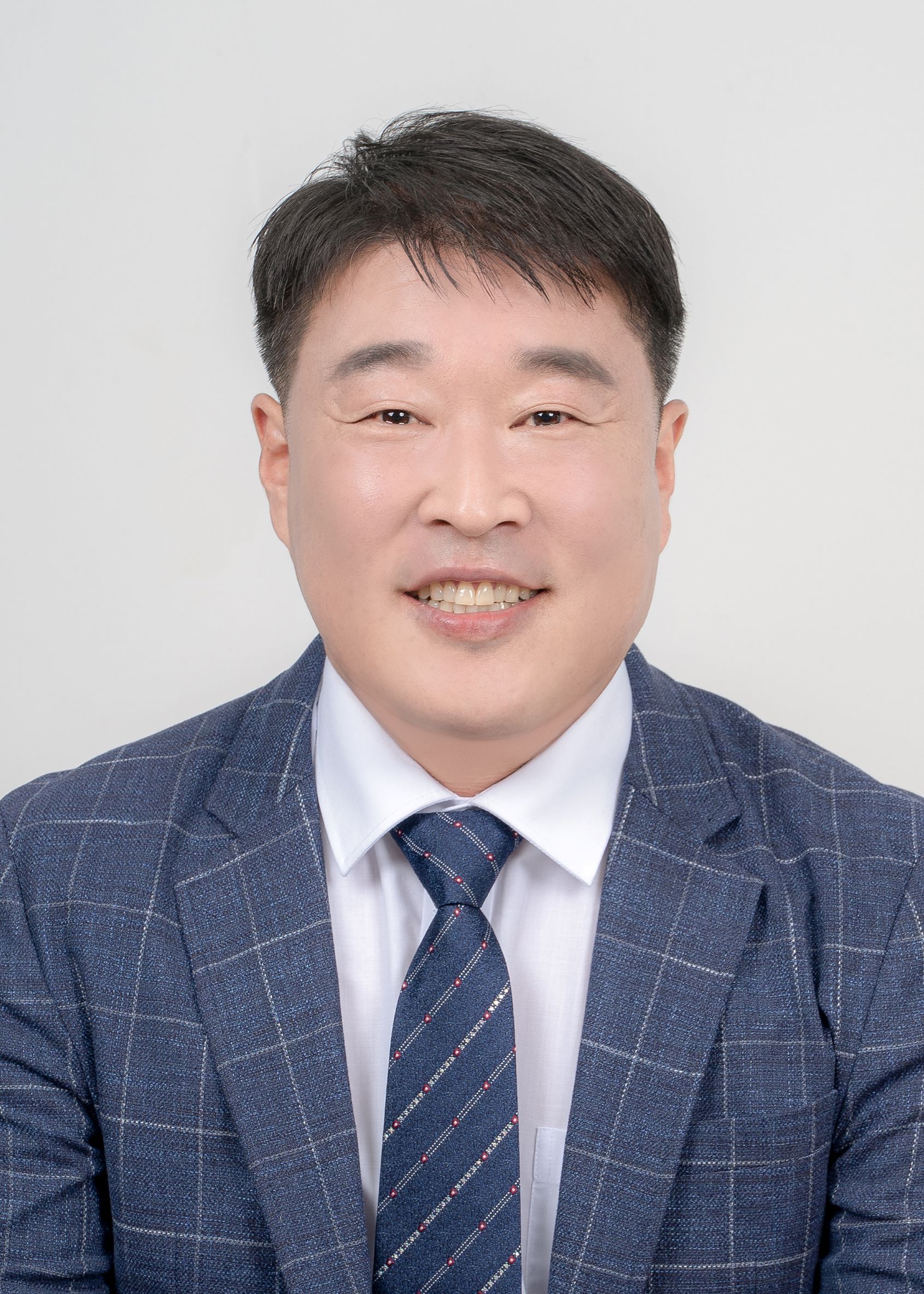 신동성 후보