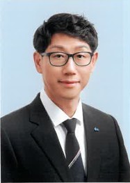 최형욱 후보